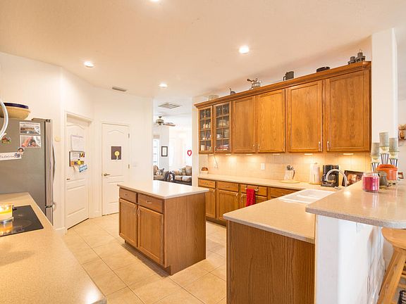 5th image of 5274 Creekwood Dr