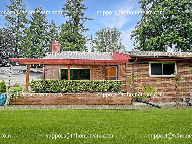 19904 60th Ave NE — Photo 2