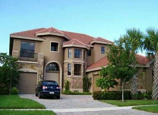 1st image of 10460 Trianon Pl