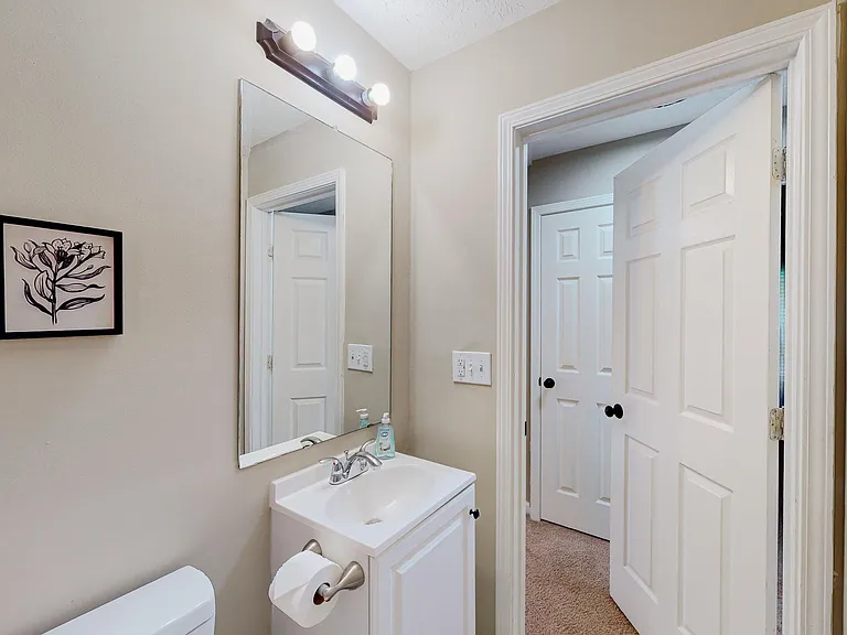 613 Pennybrook Ln — Photo 9