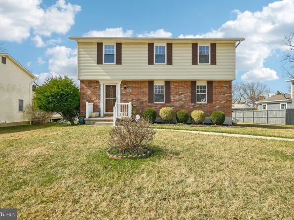 6618 Hunters Wood Cir, Baltimore, MD 21228