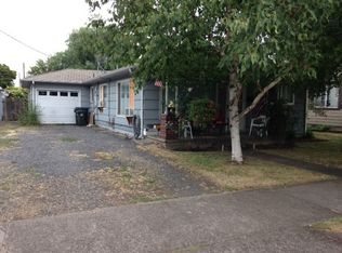 1035 5th St, Springfield, OR 97477