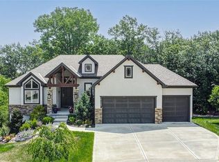 1309 NE Forest View Cir, Lees Summit, MO 64064