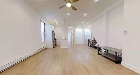 2459 Cambreleng Avenue, #1A