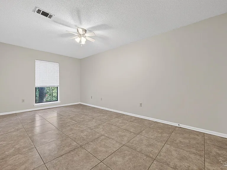 700 Palm Blvd N #D — Photo 15