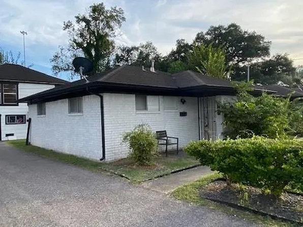 222 Caplin St, Houston, TX 77022