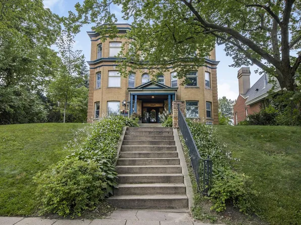 550 Summit Ave APT 102, Saint Paul, MN 55102