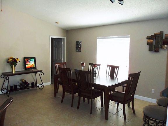 Dining/Living room combo