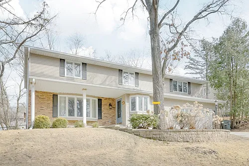 313 Walnut Grove Dr Photo 1