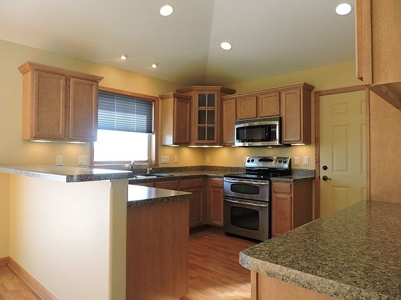 5th image of W3724 Sand Hill Ln