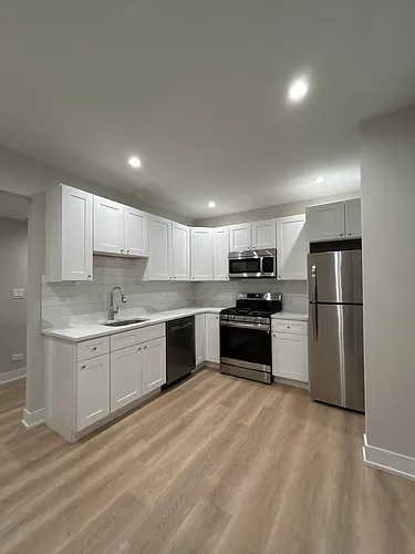 7503 N Seeley Ave #7507-3 Photo 1