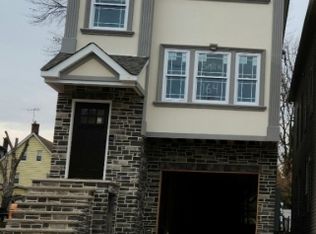 164 Smith St, Elizabeth, NJ 07201