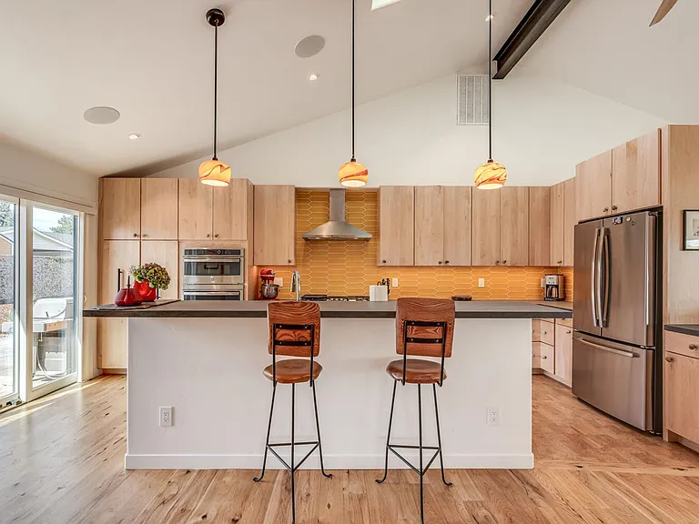 2395 Watt St — Photo 3
