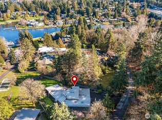 7816 NE 32nd Street, Medina, WA