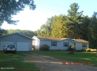 2829 County Line Rd W, Manistee, MI 49660