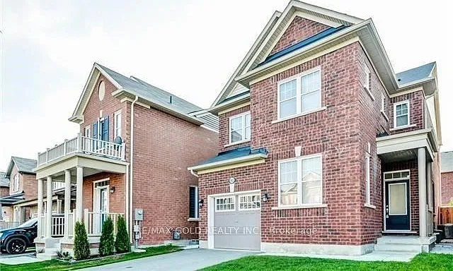 4 bed, $2,900 — Photo 1