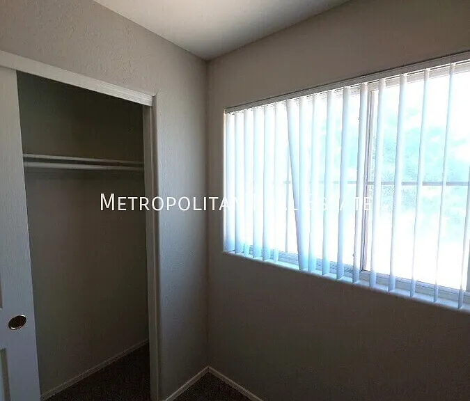 15128 W Grant St — Photo 17