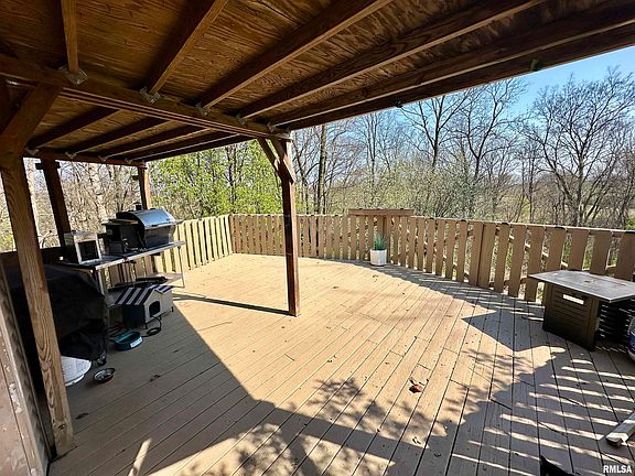 5th image of 1230 Leischner Ln