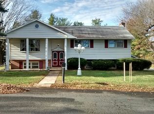 1102 Americus Ave, Allentown, PA 18103