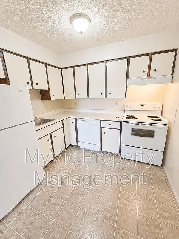 1 bed, 1.0 bath, $1,250 — Photo 3