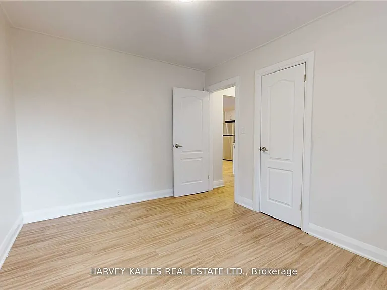 316 Lonsdale Rd #2 — Photo 15