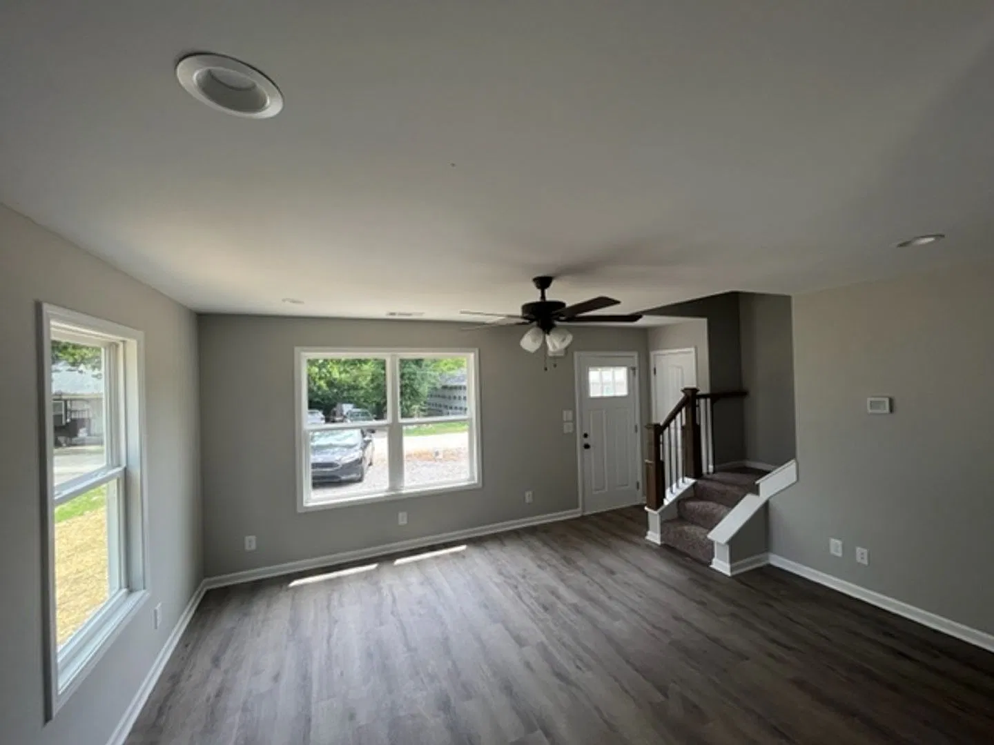 Single Family Home - Available and Move-In Ready! — Photo 3