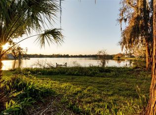 13414 & 13416 N Lincoln Ave #8, Tampa, FL 33618