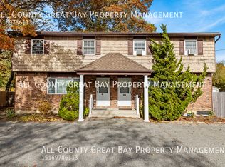 921 Church St #A, Bohemia, NY 11716