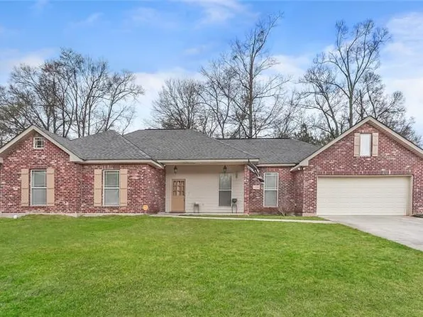 176 Emerald Crk E, Abita Springs, LA 70420