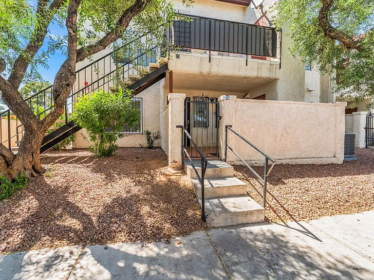 3683 Lucido Dr #24 — Photo 1