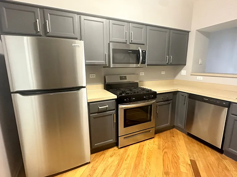 3022 Kentshire Cir #3022 — Photo 7