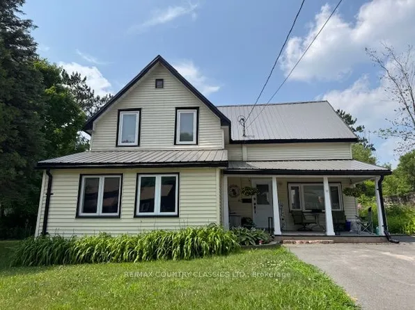 12 Hastings St S, Bancroft, ON K0L 1C0