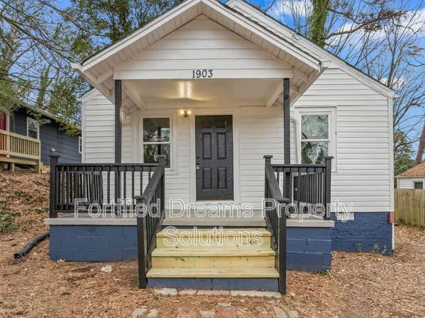 1903 Larkin St, Greensboro, NC 27406