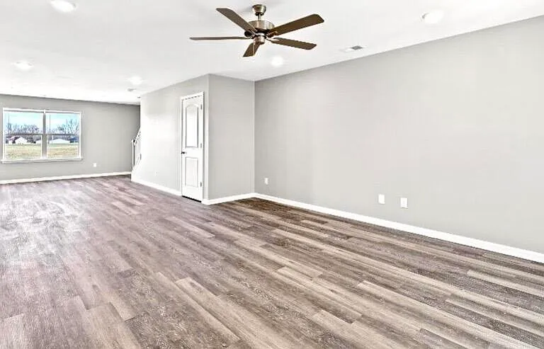 249 Candy Apple Ln — Photo 5