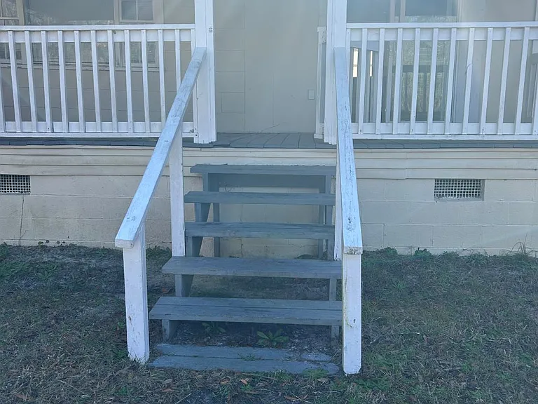 1068 Waccamaw Dr — Photo 12