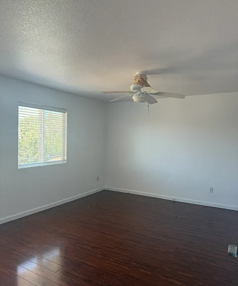 1445 Angus St — Photo 7