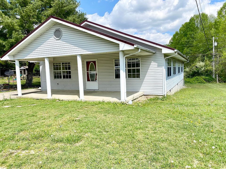 1st image of 206 Clear Pine Dr