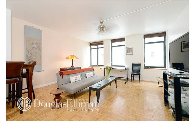 Sold by Douglas Elliman | media 17