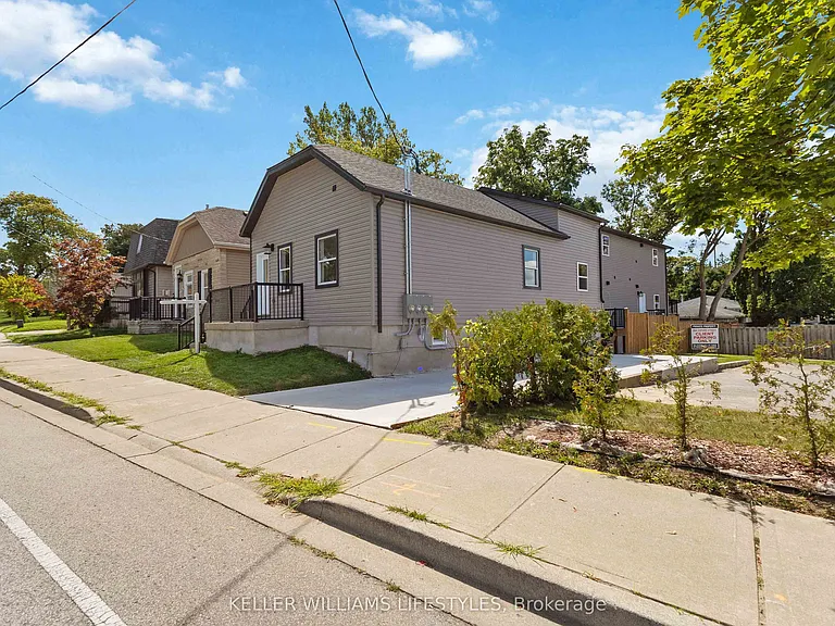 178 Woodward Ave #D — Photo 5