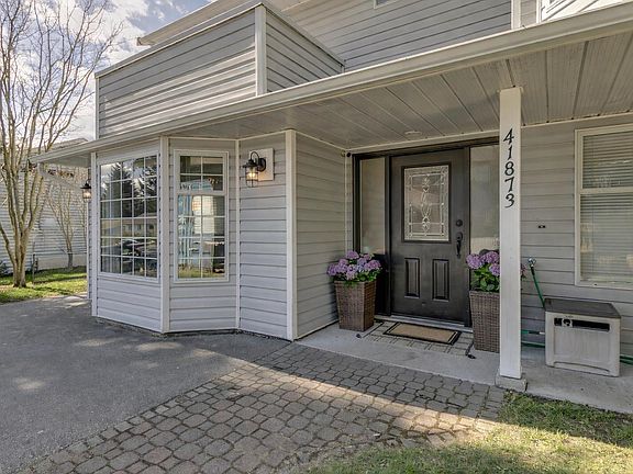 3rd image of 41873 Faith Rd