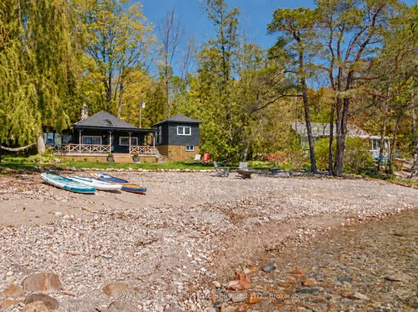 295 Cedar Ave, Meaford, ON N4L 1W5