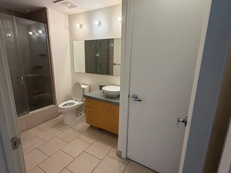 1530 J St #450 — Photo 4