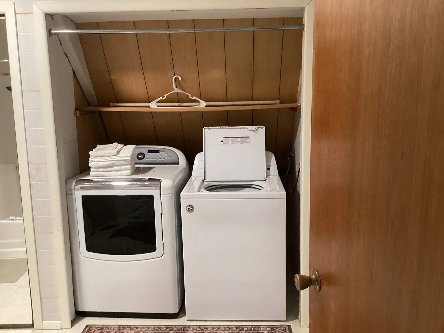 2 bed, 1800 sqft, $1,200 — Photo 4