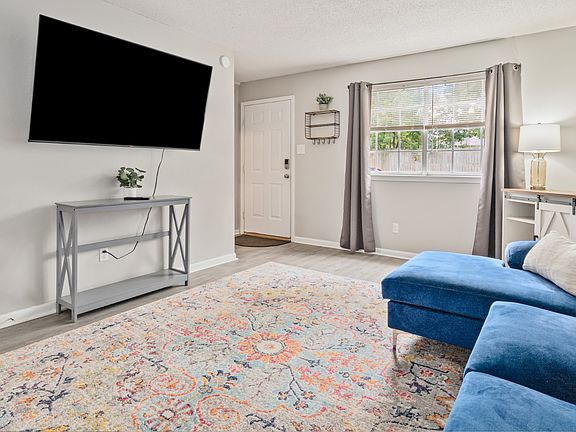 3rd image of 1160 Elmira St #11149662