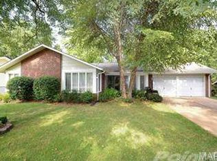 476 Hillbrook Dr, Ballwin, MO