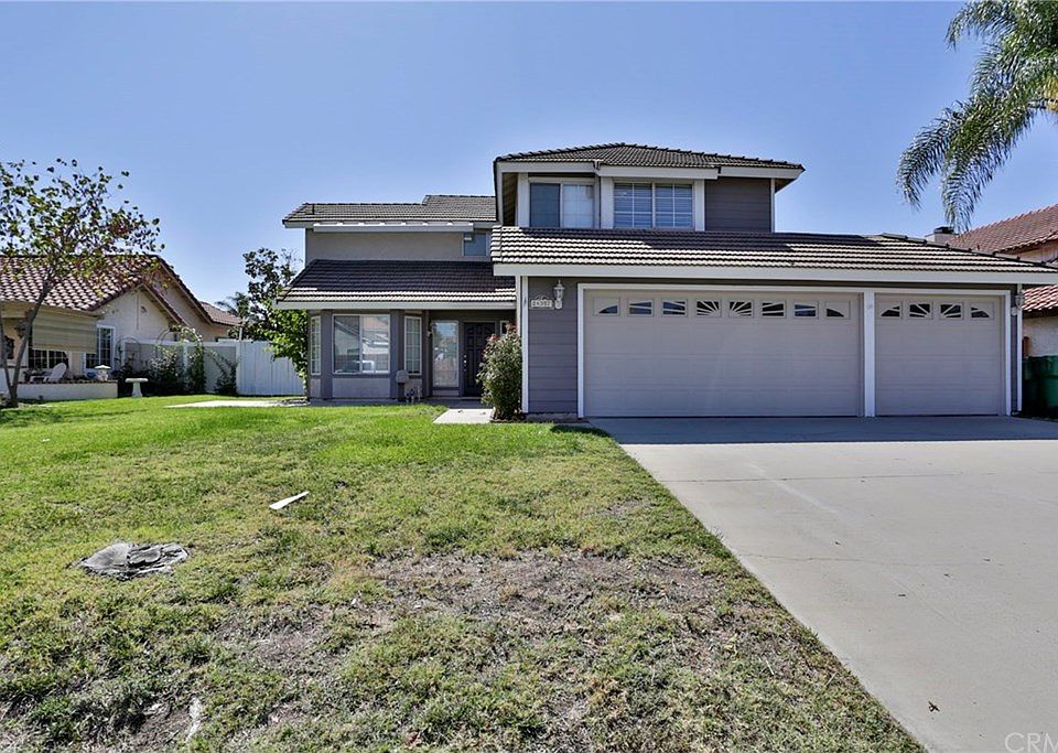 1st image of 24307 Bairndale Dr