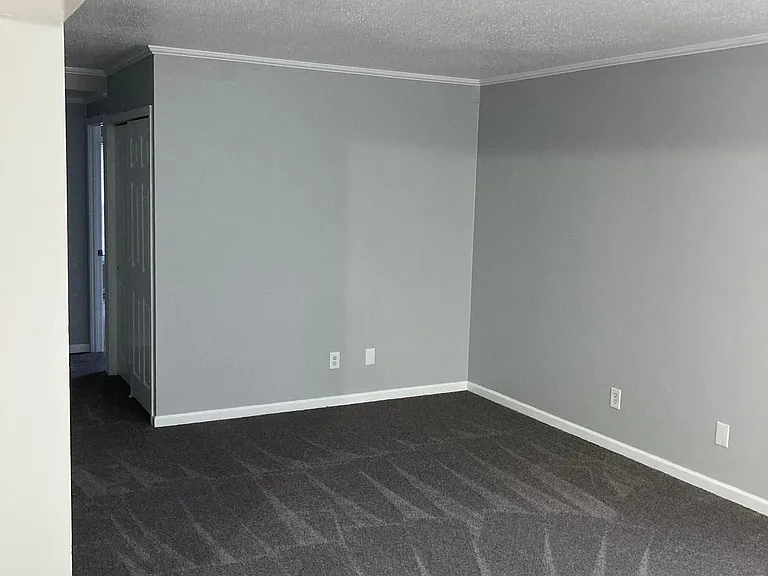 1346 Hibbard Dr #C — Photo 11