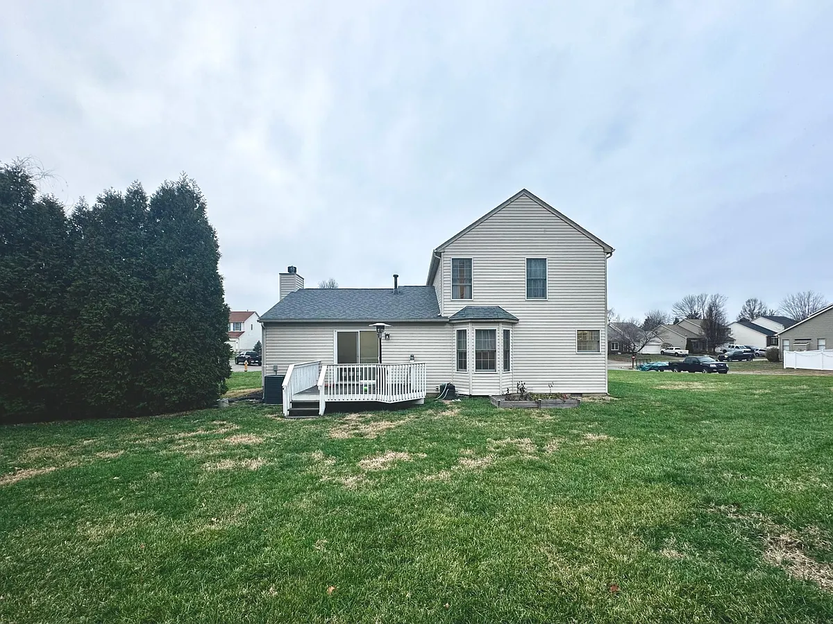 Building Photo - 9911 Indian Falls Dr