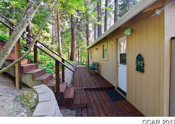 3rd image of 3112 Pine Lake Dr