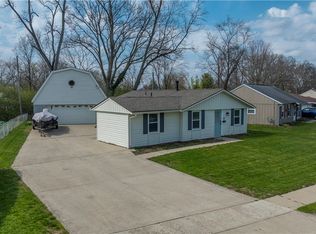 1037 Primrose Dr, Dayton, OH 45449